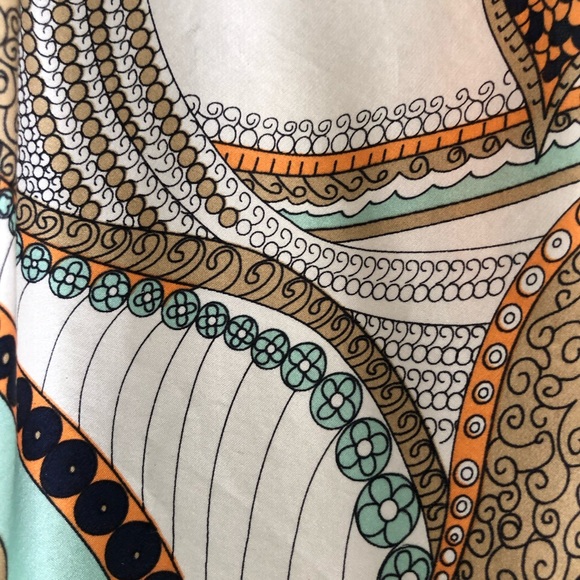 Arden B. Retro Pattern Halter Neck Shift Dress - Picture 5 of 6